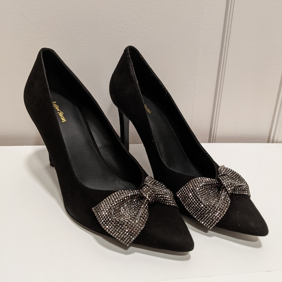 NIB "& Other Stories" Black Suede Bow Heels - Picture 1 of 5
